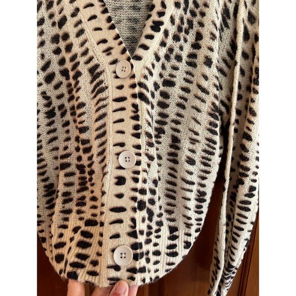 LNA ANIMAL PRINT CARDIGAN MEDIUM - Picture 3 of 5